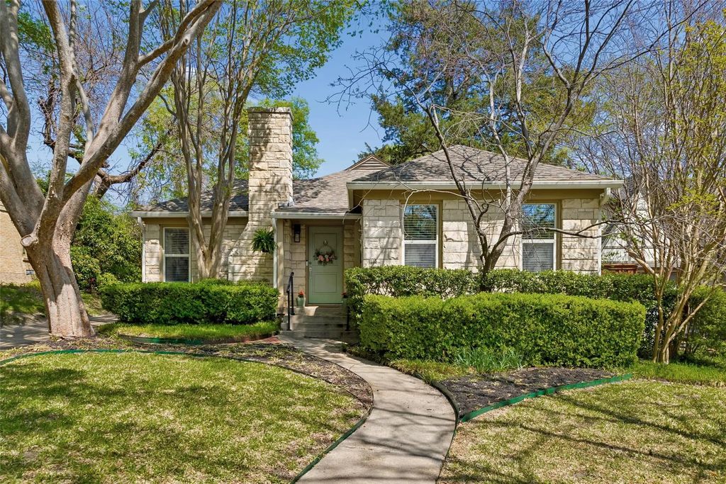 1114 Valencia Street, Dallas