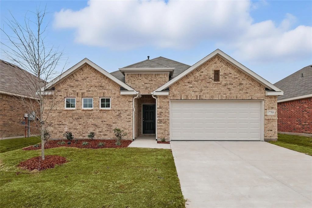 126 Patrick Henry Drive, Venus