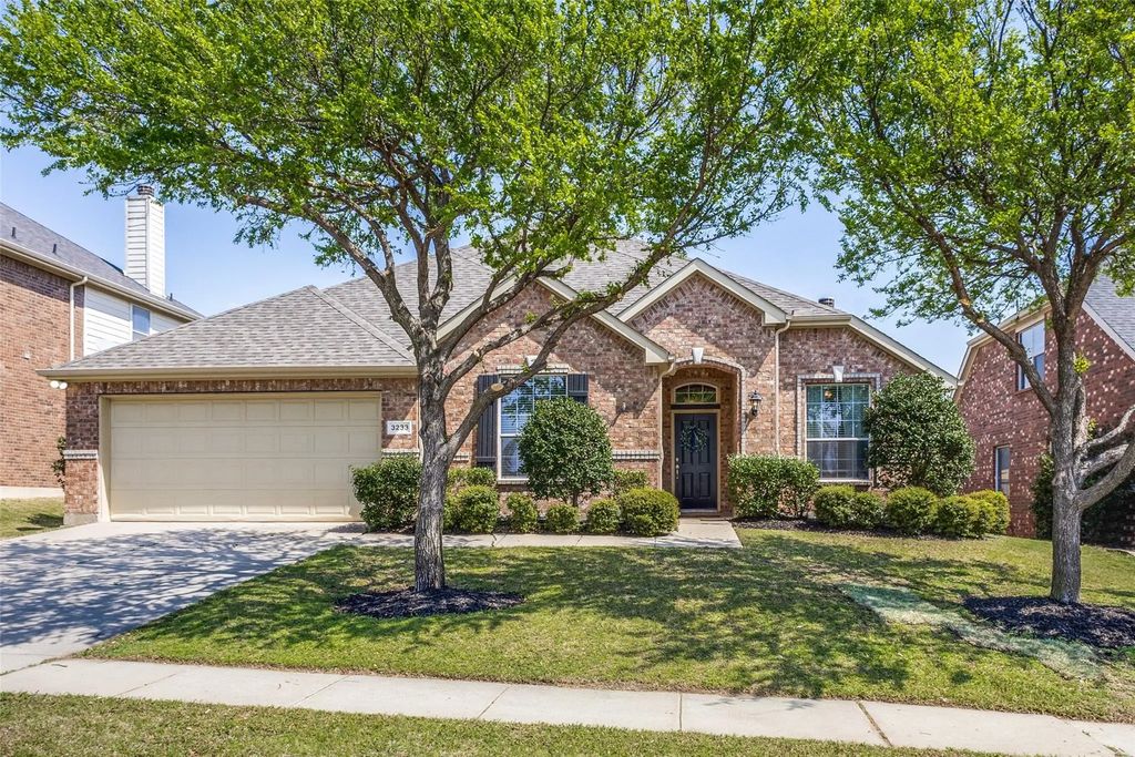 3233 Horizons Drive, Little Elm
