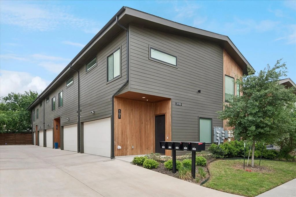 2130 Lovedale Avenue 102, Dallas