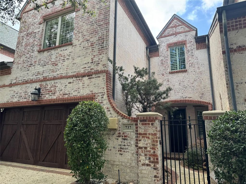 737 Snowshill Trail, Coppell
