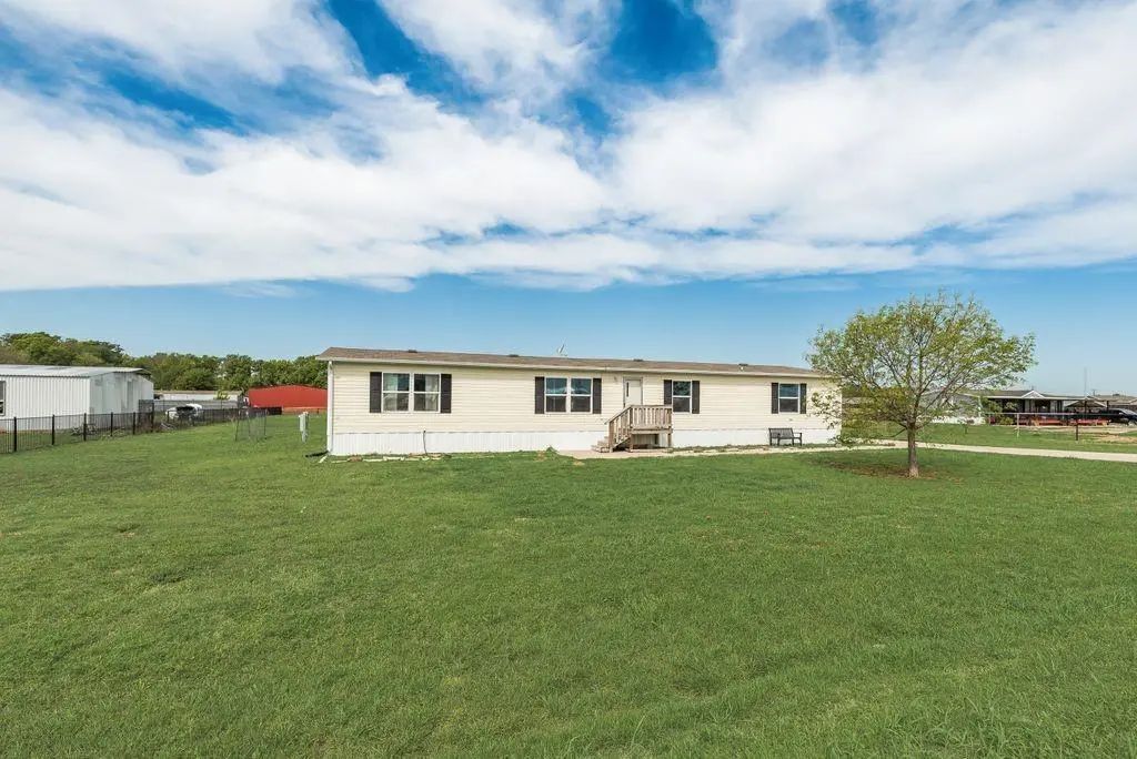 6704 Andrew Court, Princeton