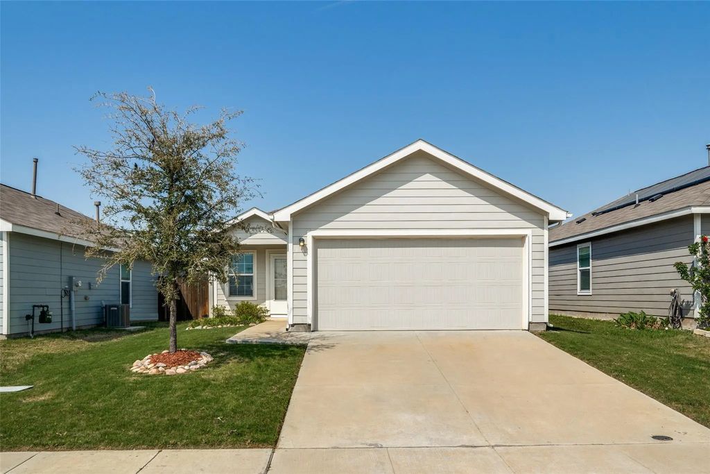 4110 Wintergreen Drive, Forney