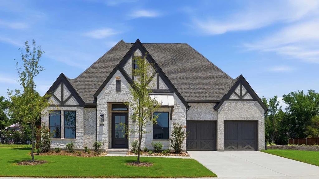 1832 Forest Park Court, Celina