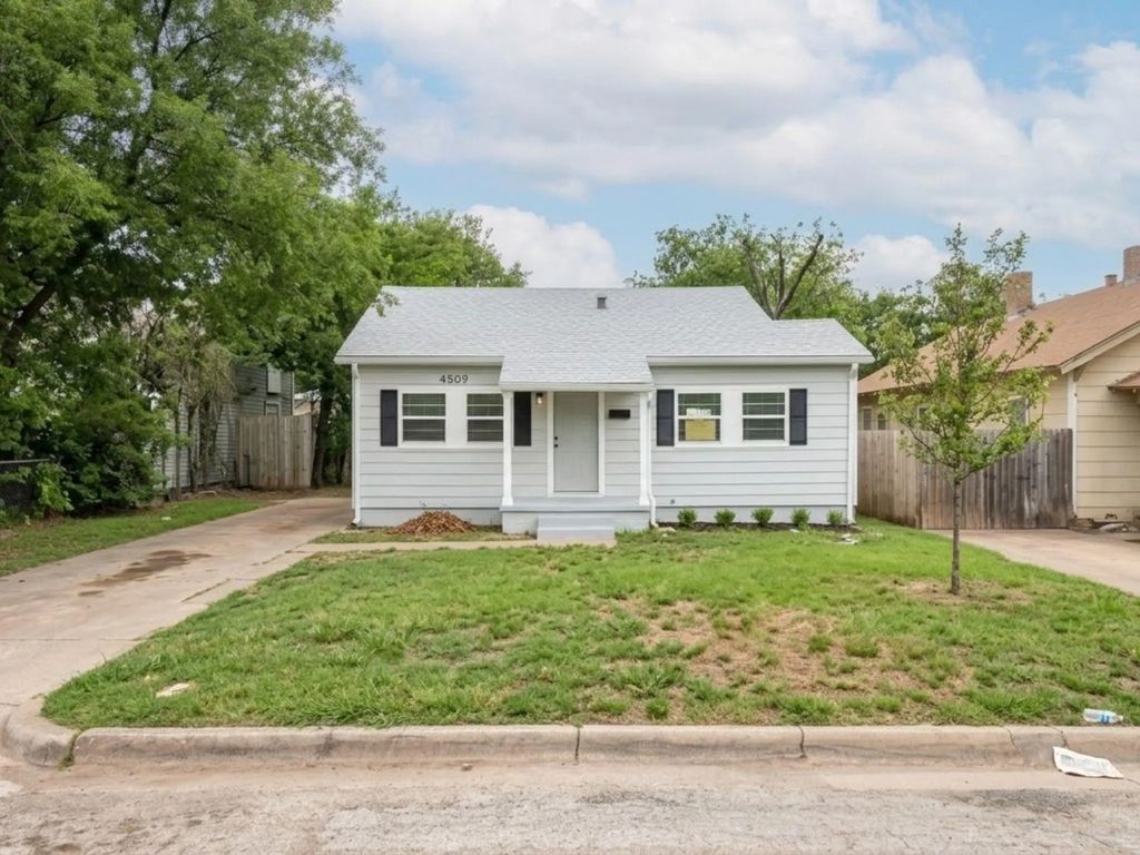4509 Sandage Avenue, Fort Worth