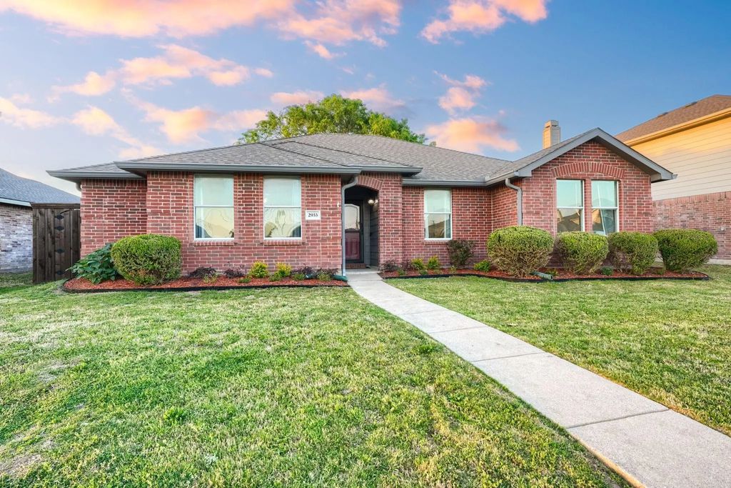 2933 Jamestown Drive, Wylie