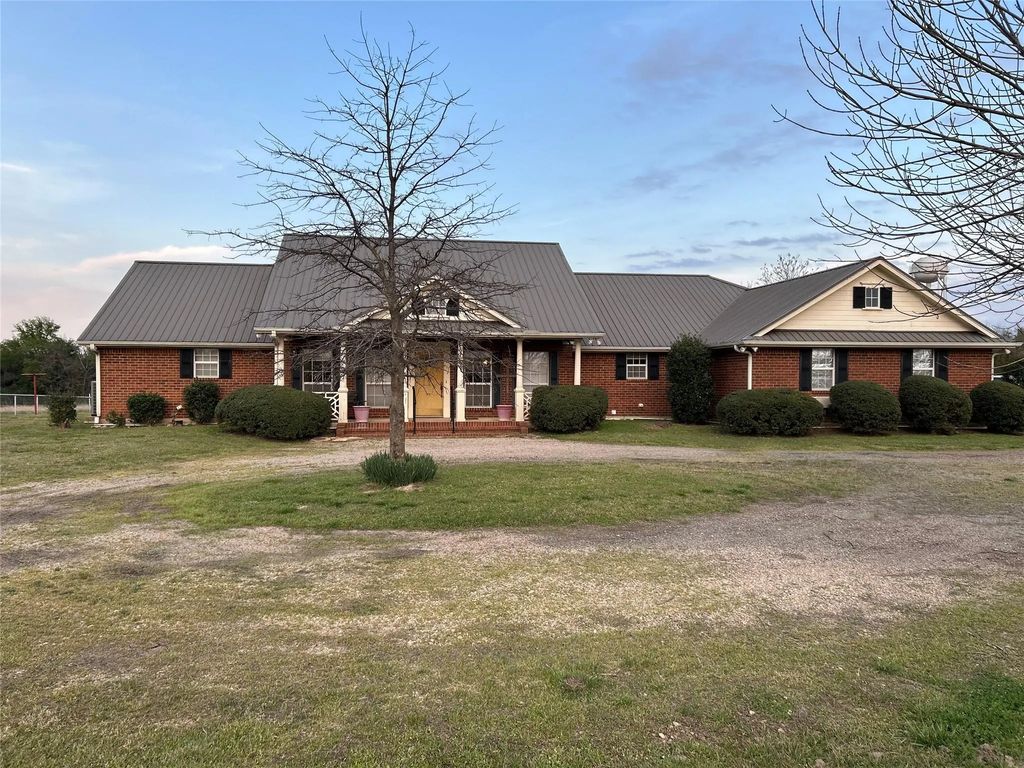 7512 Fm 1499, Sumner