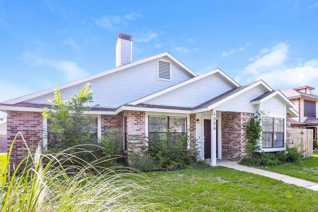 4006 Bond Street, Rowlett