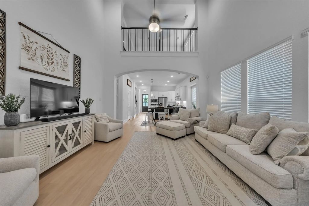 1016 Bolden Avenue, Crowley