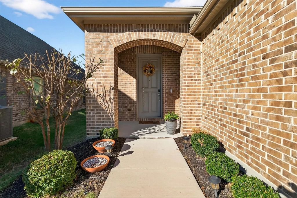 9613 Oxbow Lane, Little Elm