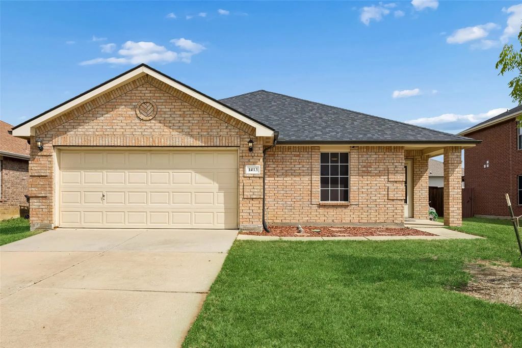 1413 Puerto Lago Drive, Little Elm