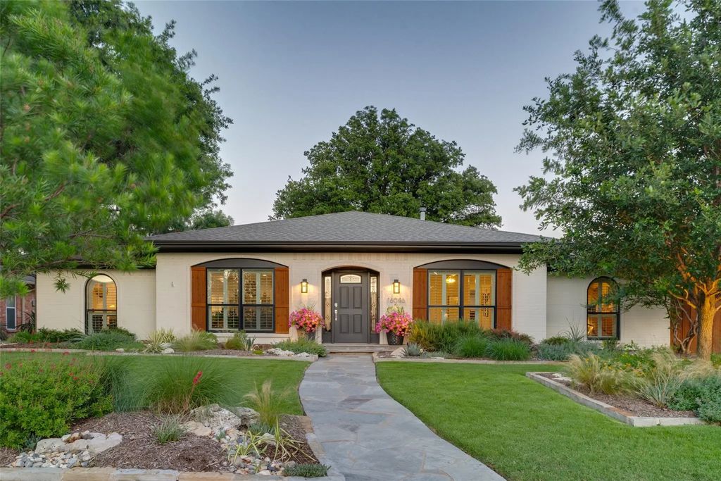 16046 Longvista Drive, Dallas