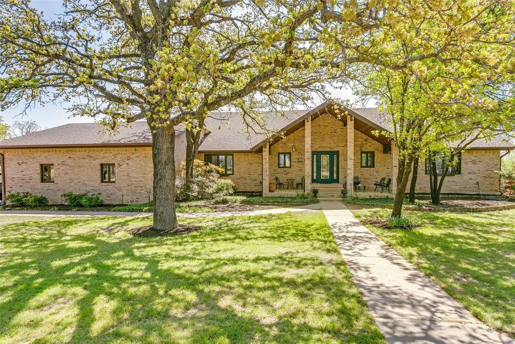 1557 Latigo Hills Road, Bartonville