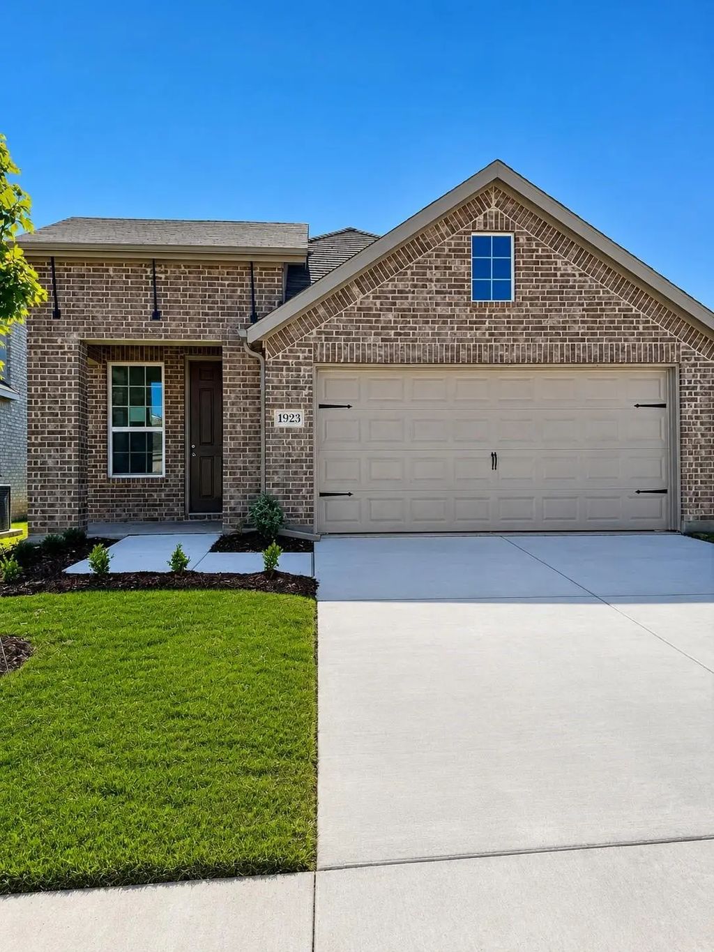 1923 Long Pond Trail, Forney