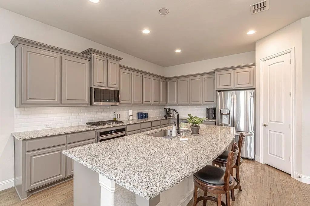 2368 Llano Drive, Royse City