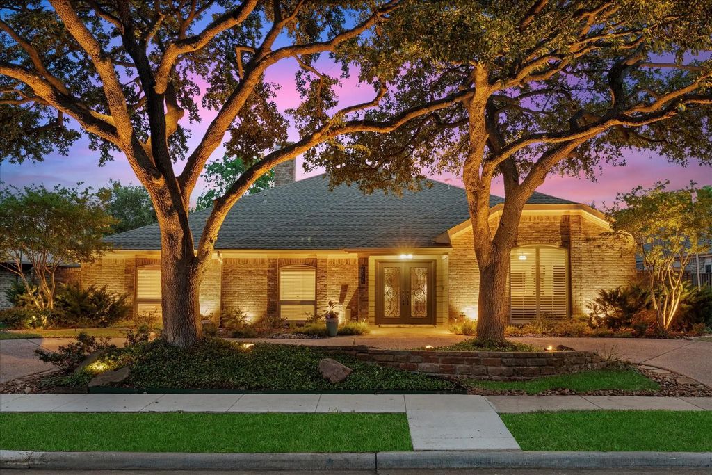 1107 Chesterton Drive, Richardson