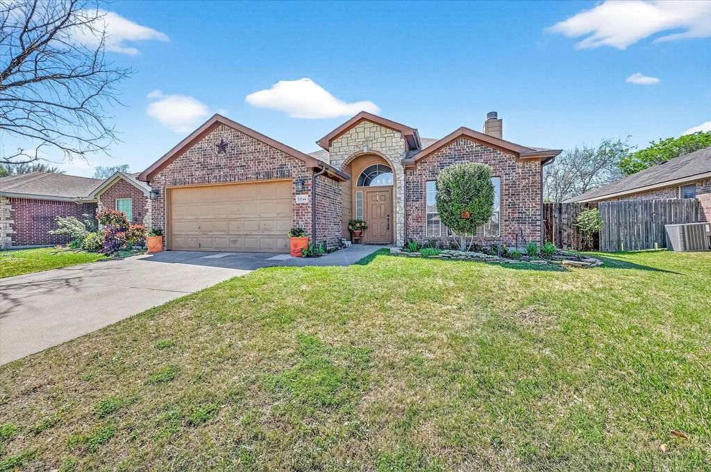 12244 Shadow Wood Trail, Fort Worth