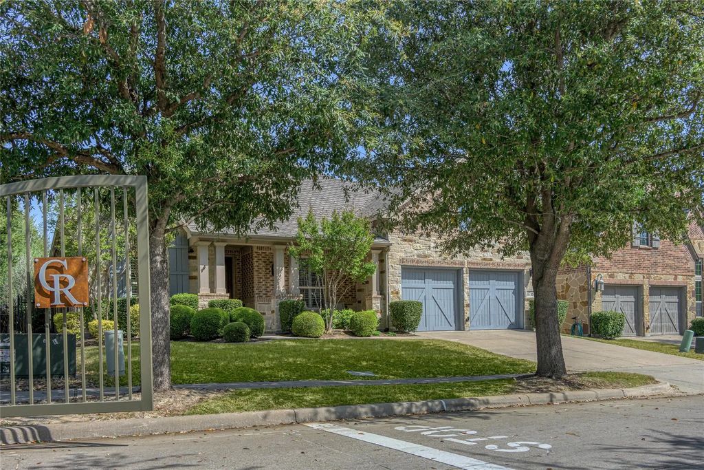 8716 Tour Drive, McKinney