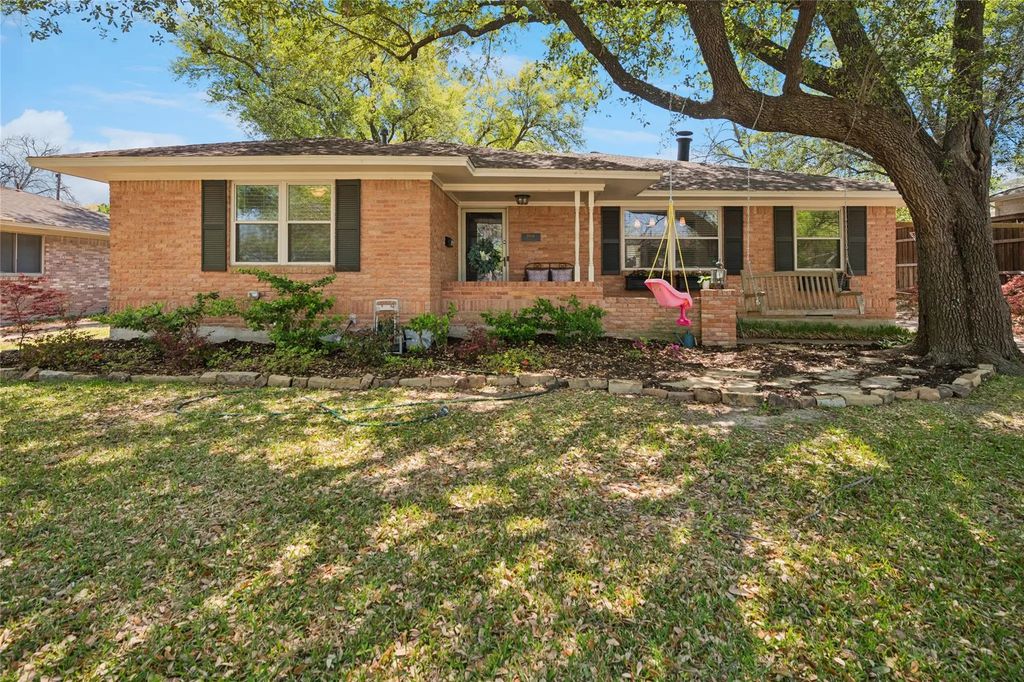 9906 Crestwick Drive, Dallas