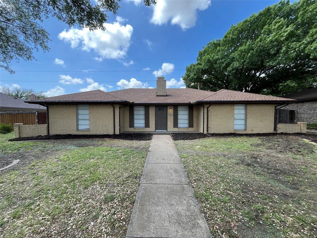 2050 Wellington Drive, Grand Prairie