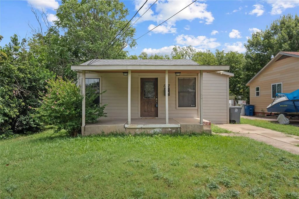 1212 Mclean Avenue, Dallas