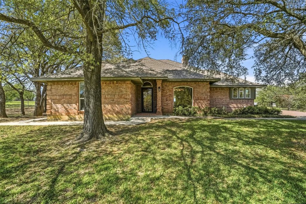 6125 County Road 707, Alvarado