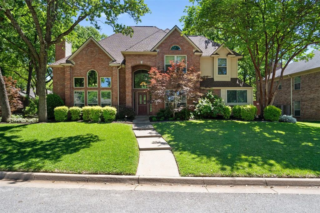 3406 Forestway Court, Arlington