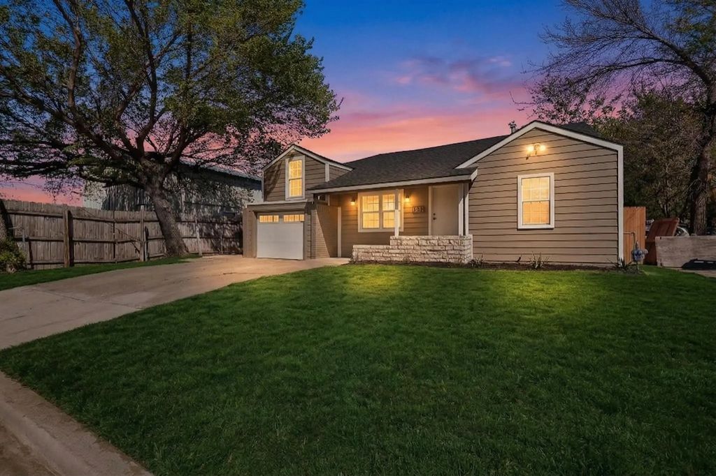 102 S Tillery Avenue, Dallas