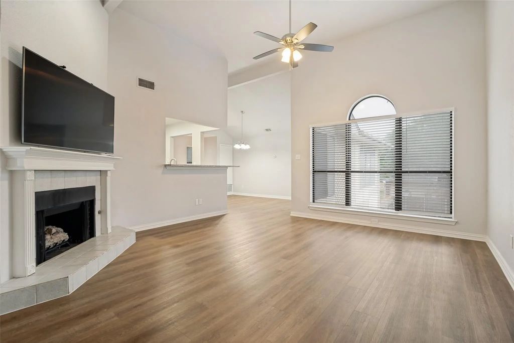 521 Clear Springs Drive, Mesquite