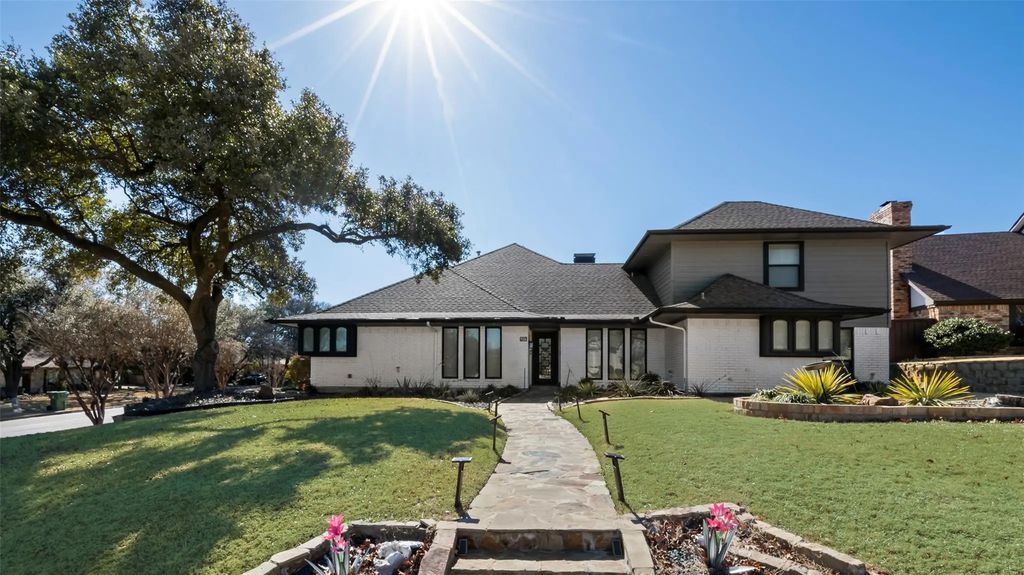 3021 Club Hill Drive, Garland