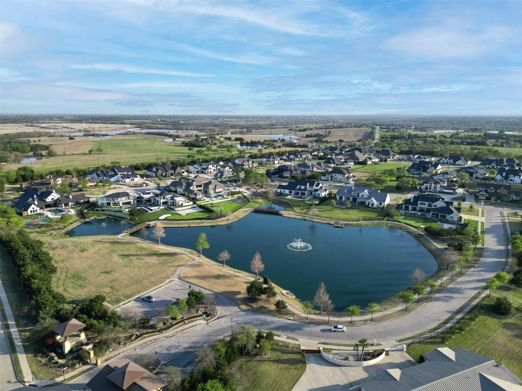 233 Sunset Point Trail, Heath