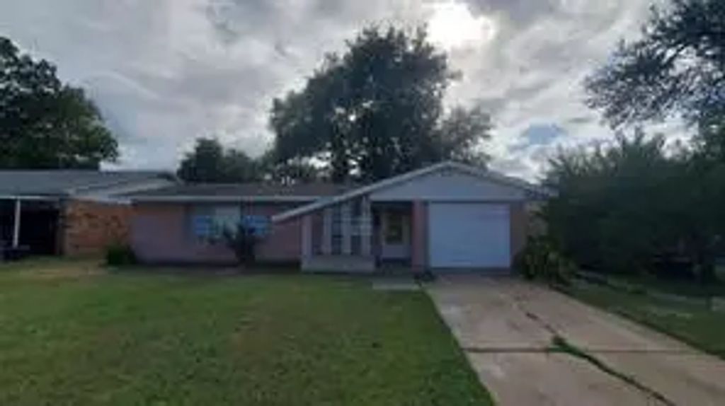 8840 Milverton Drive, Dallas