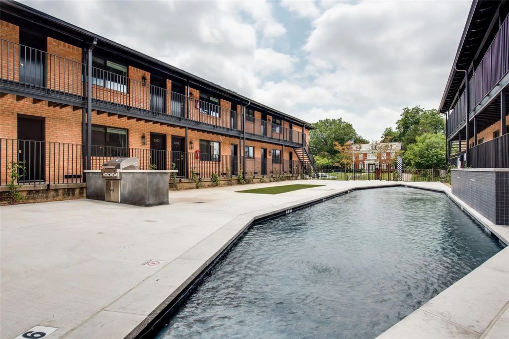 5103-5111 Live Oak Street, Dallas