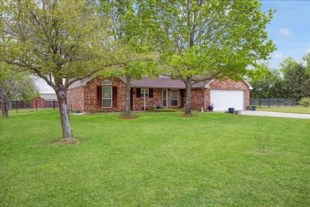 105 Mulberry Drive, Trenton