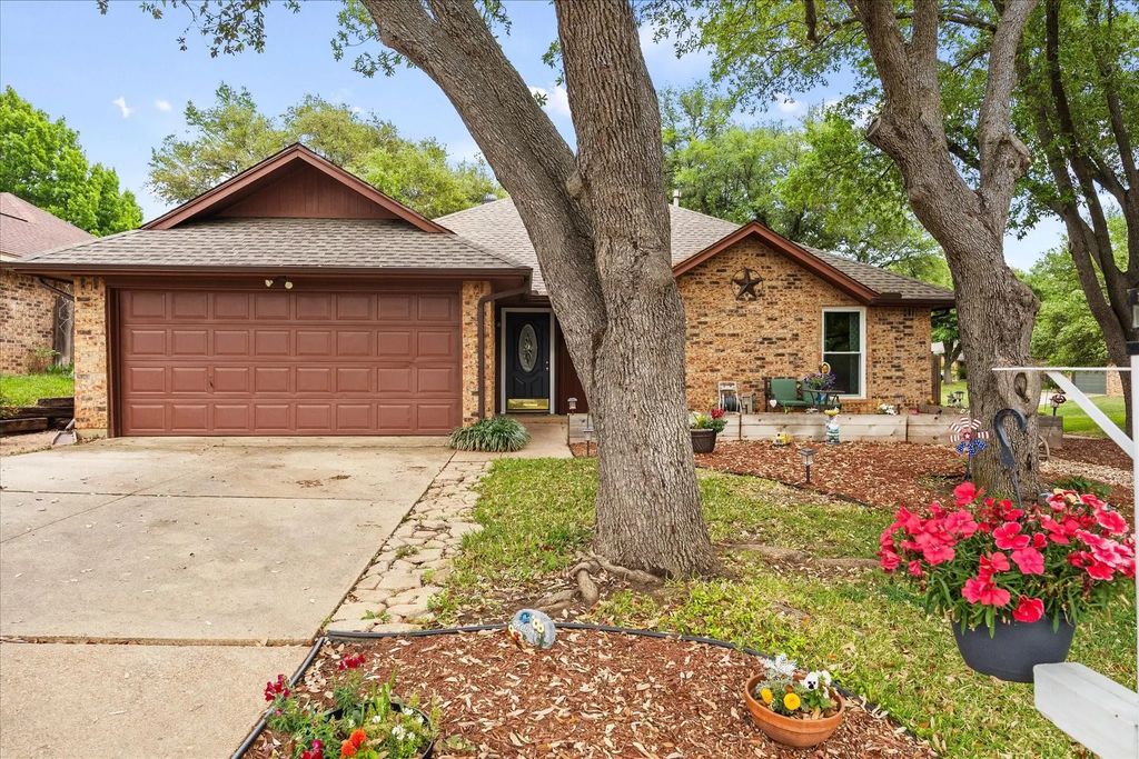 4017 Cherryhill Court, Arlington