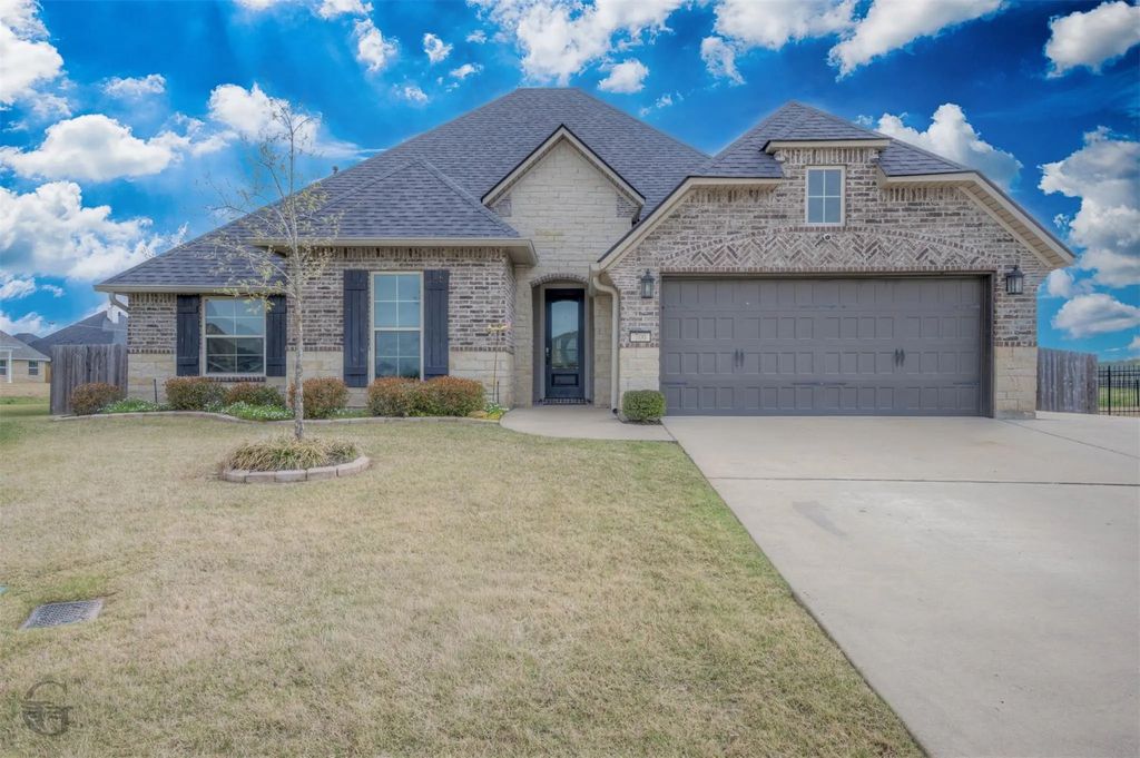 700 Abita Chase, Bossier City