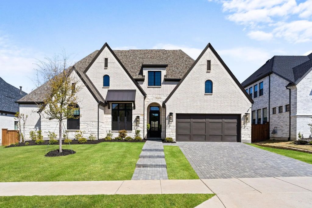 2220 Oaklawn Drive, Celina