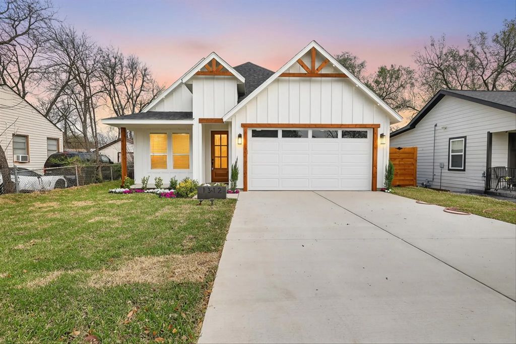 1312 Wayne Street, Haltom City