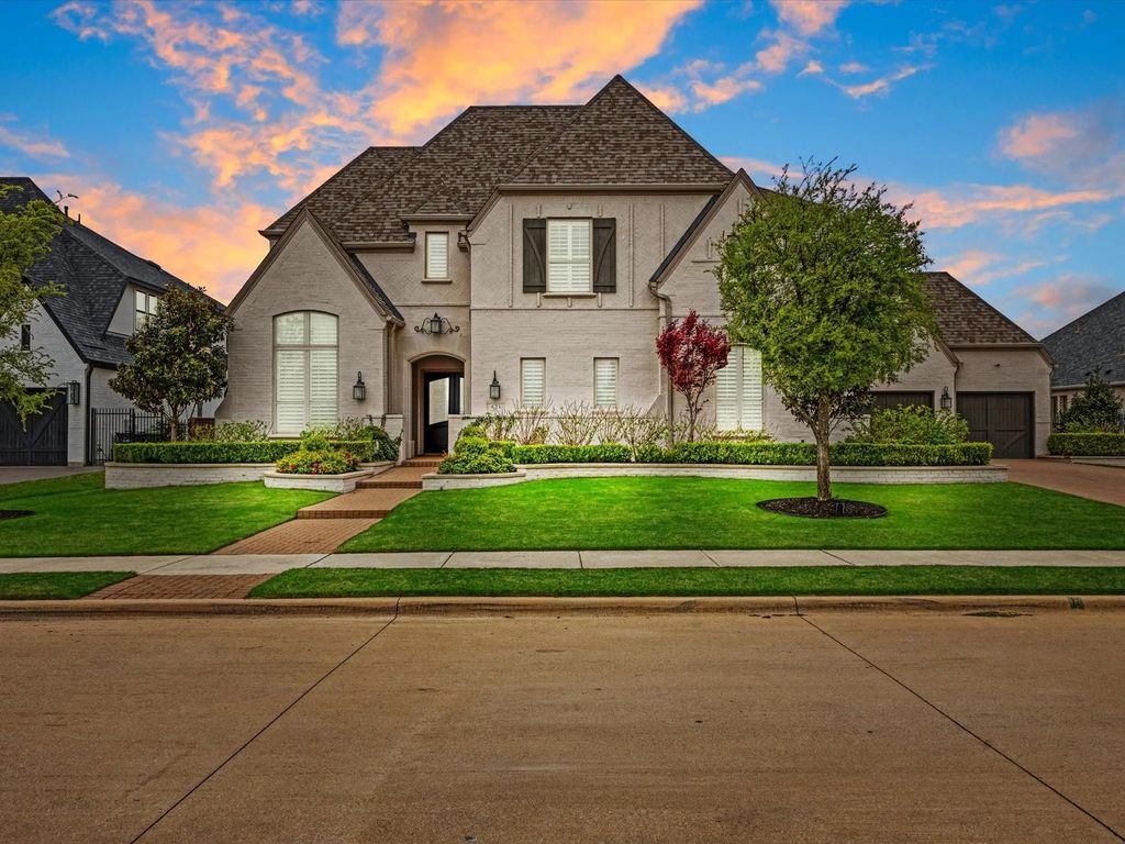 621 Hawk Wood Lane, Prosper