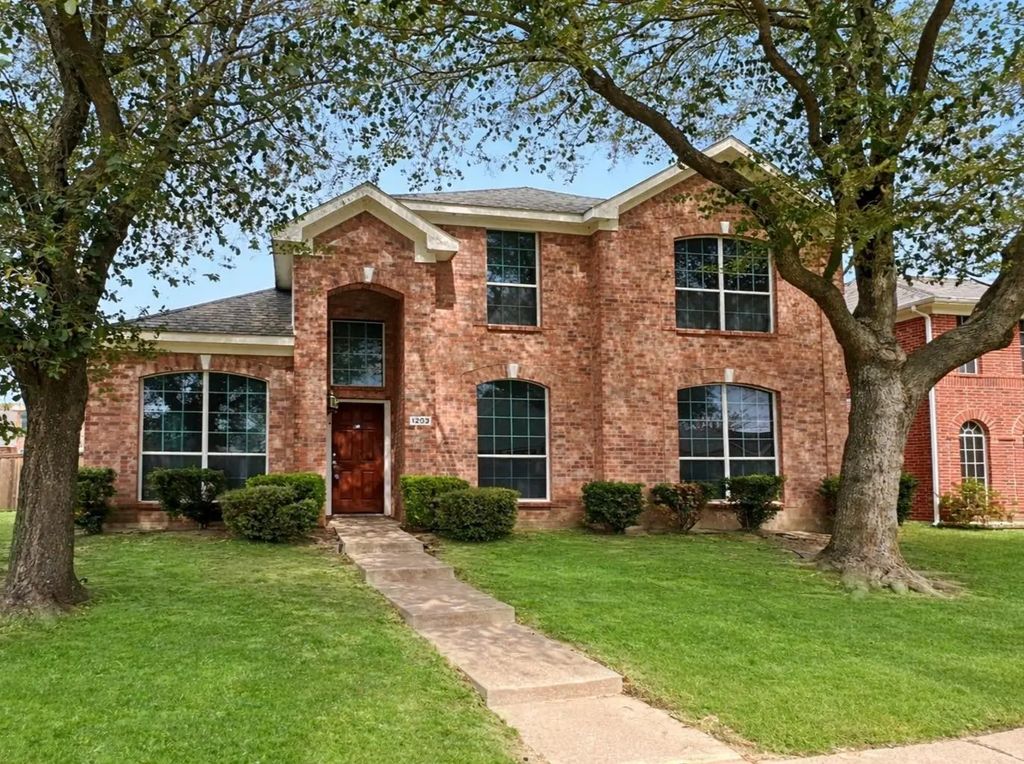 1203 Whitecreek Drive, Glenn Heights