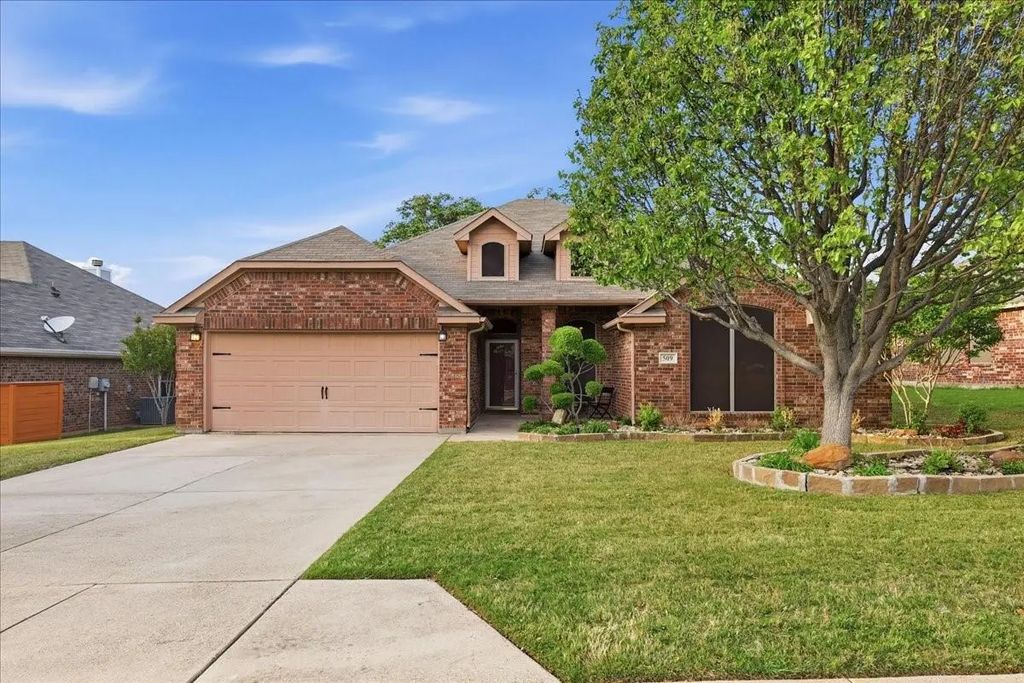 509 Zachary Drive, Weatherford