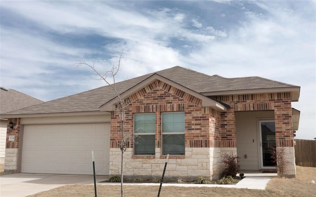 3224 Sherco Road, Lorena