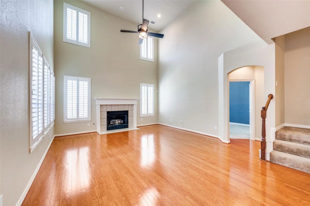 3912 Sovereign Drive, Bedford