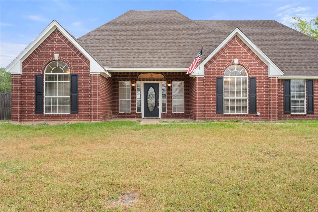 462 Tracy Lane, Fairfield