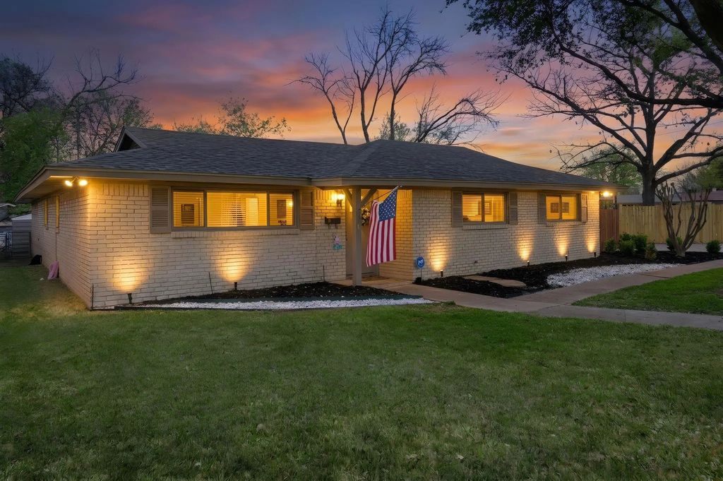 3608 Northcut Drive, North Richland Hills