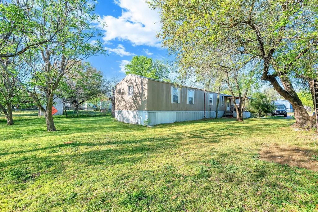 5 Lee Street, Keene