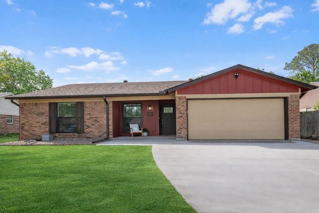 4408 Tiptop Street, Haltom City