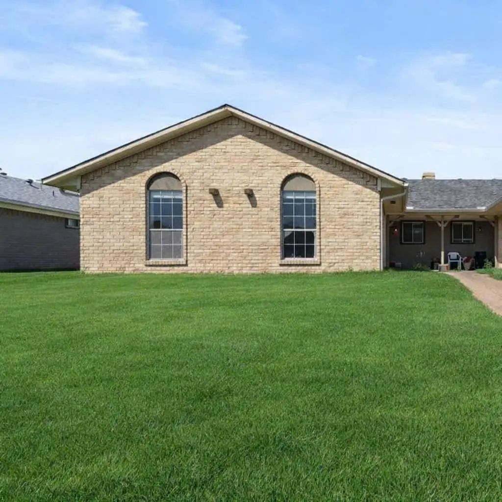 15839 El Estado Drive, Dallas