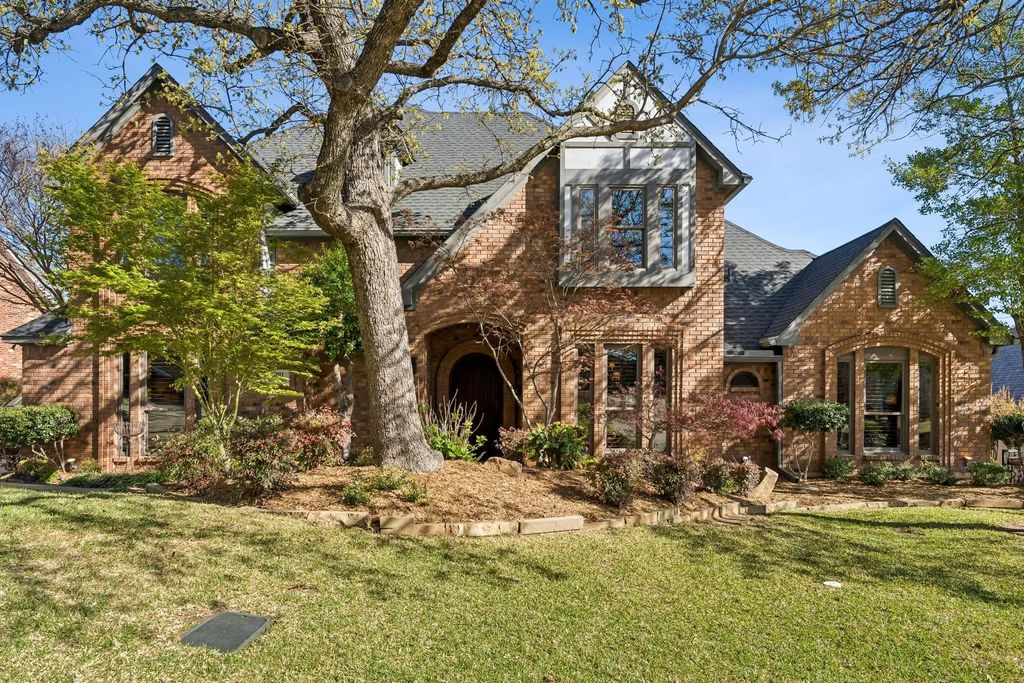 5307 Hidden Trails Drive, Arlington