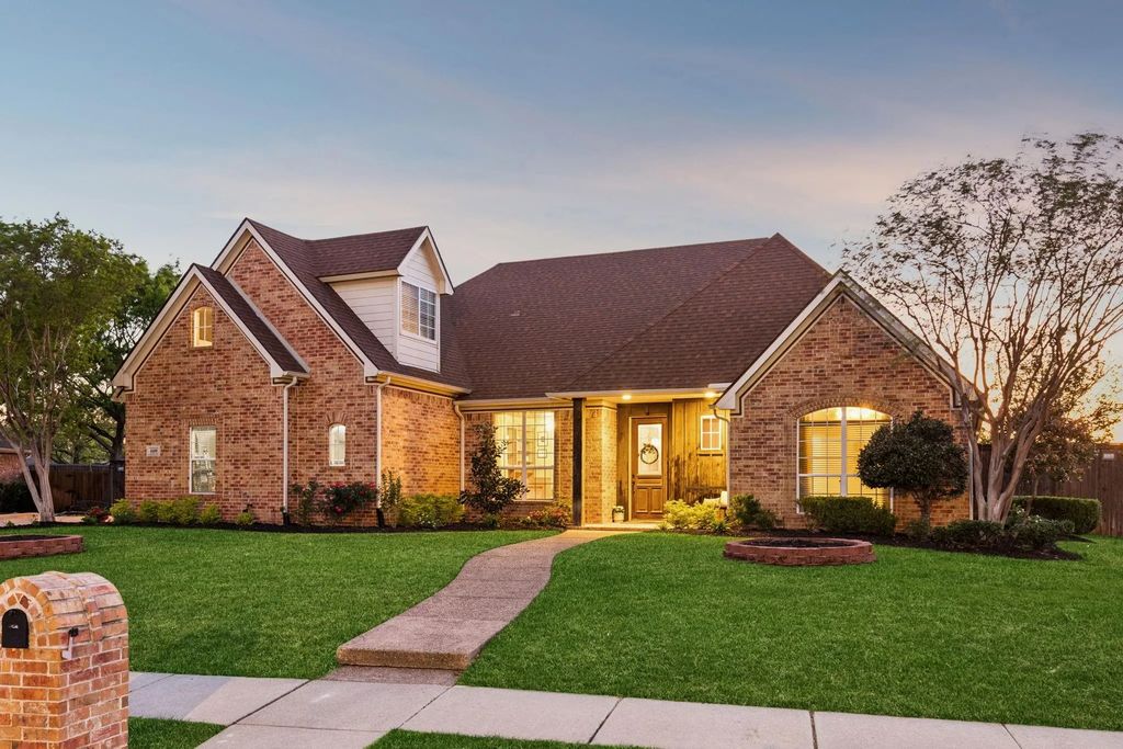 6109 Gateridge Drive, Flower Mound